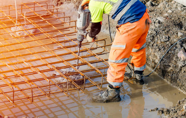 Best Concrete Sidewalk Installation in Heathrow, FL